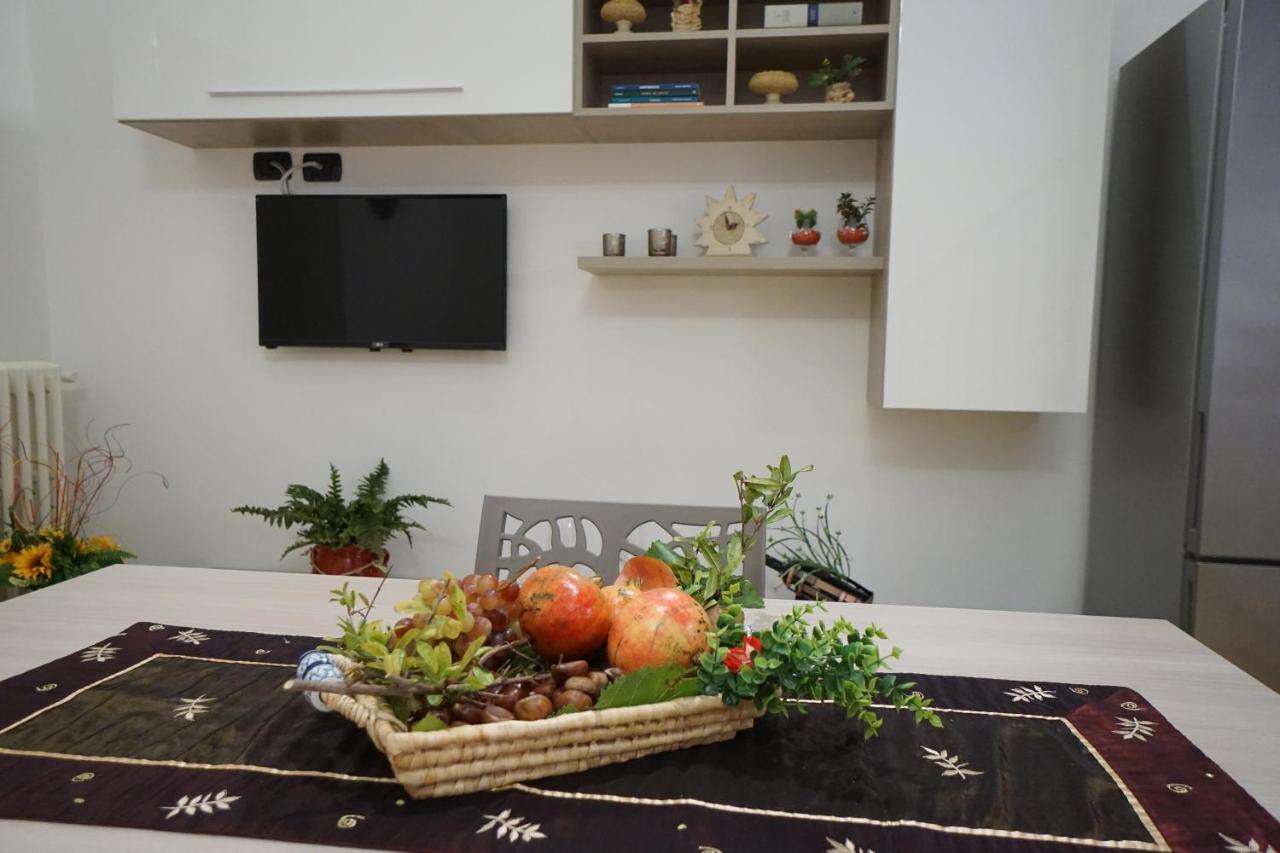 Arete Apartments Lecce Bagian luar foto